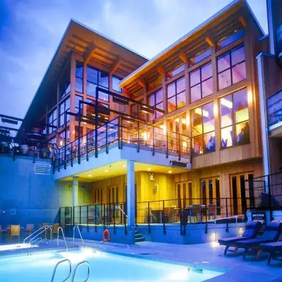 Brentwood Bay Lodge & Spa