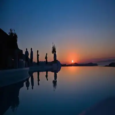 Carpe Diem Suites and Spa - Santorini