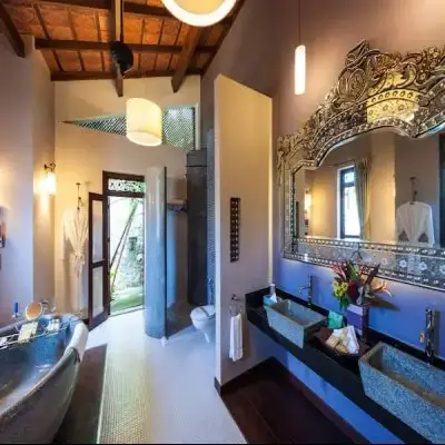 Reef Villa & Spa