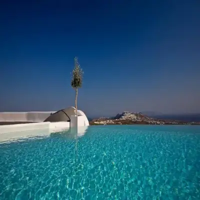 Carpe Diem Suites and Spa - Santorini