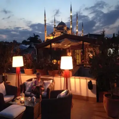 Sari Konak Hotel - Sultanahmet / İstanbul