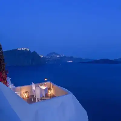 Canaves Oia Suites - Santorini