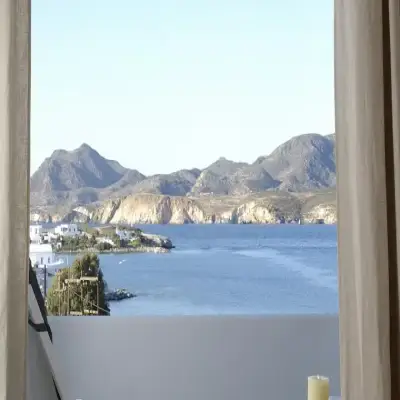 Kapetan Tasos Suites - Milos