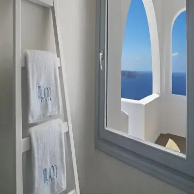 Lilium Santorini Villa 