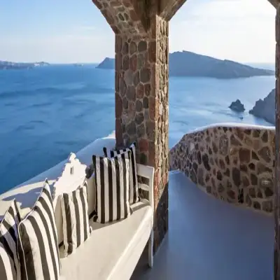 Canaves Oia Suites - Santorini