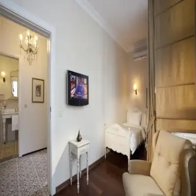 Sari Konak Hotel - Sultanahmet / İstanbul